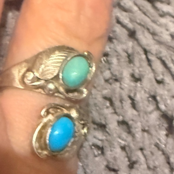 Silver leaf Navajo vintage Turquoise Ring Set - Picture 2 of 5